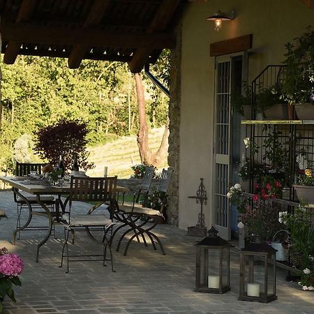 La Casetta Cerretto Langhe Eksteriør billede